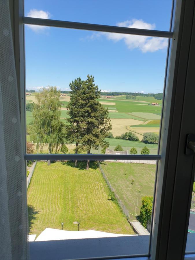 Hotel Lion D'Or Romont Bagian luar foto
